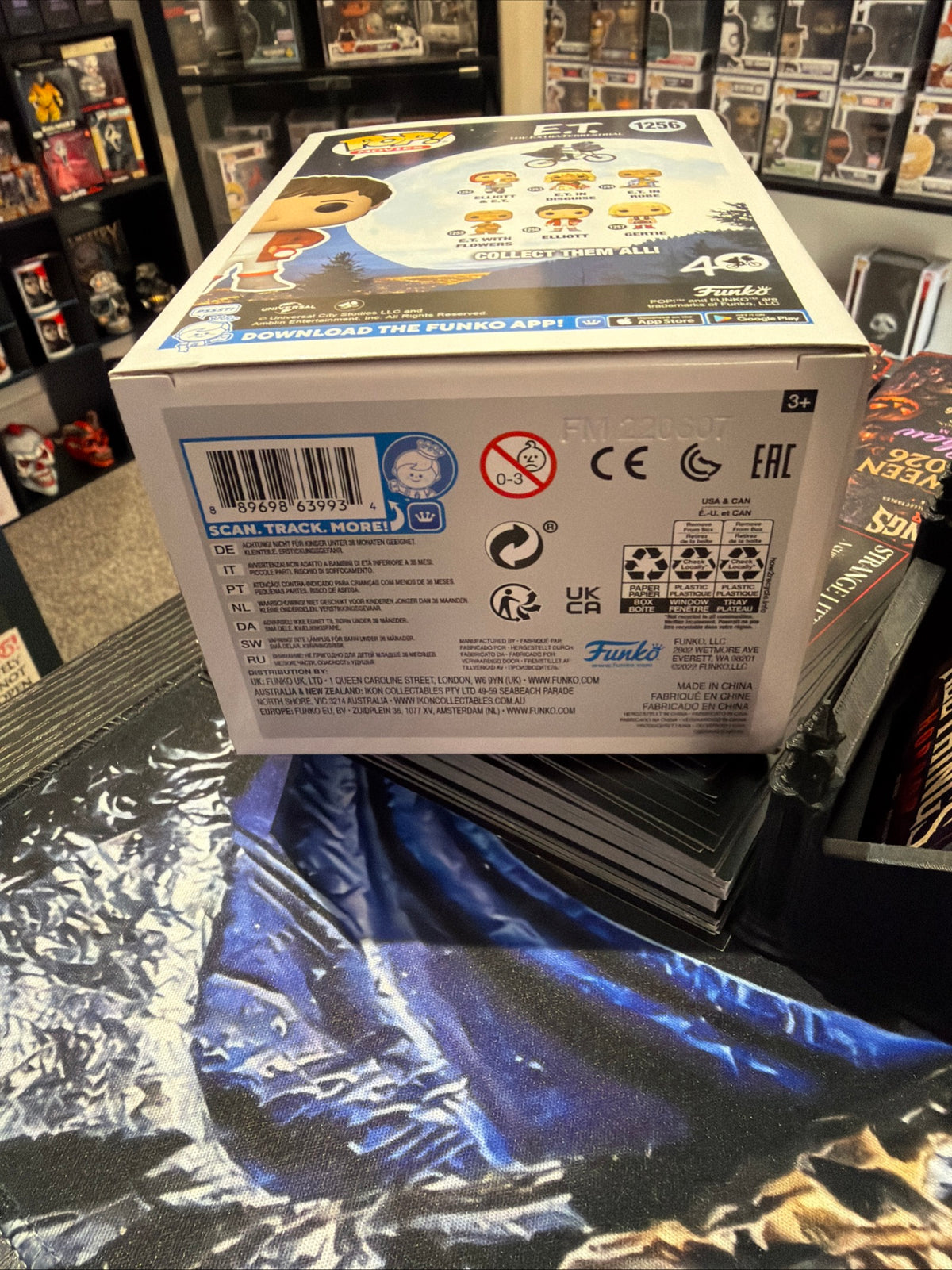 Funko Pop! Movies #1256 E.T. The Extra-Terrestrial Elliott Vinyl Figure