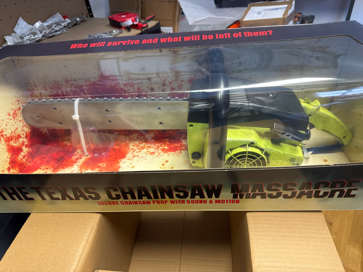 Trick or Treat Studios Replica Chainsaw With Sounds Texas Chainsaw Massacre
