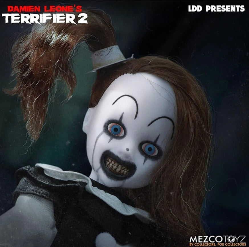 Little Pale Girl Living Dead Dolls Presents