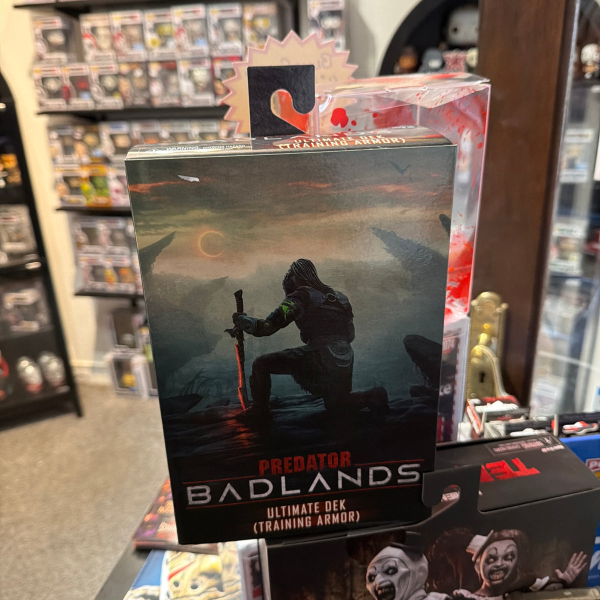 Neca Predator Badlands Ultimate Dek (Training Armor)