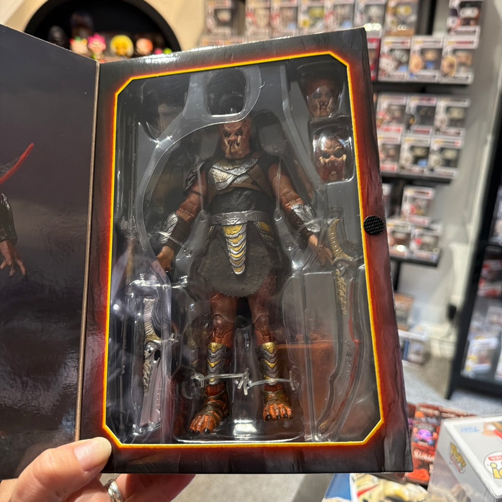 Neca Predator Badlands Ultimate Dek (Training Armor)