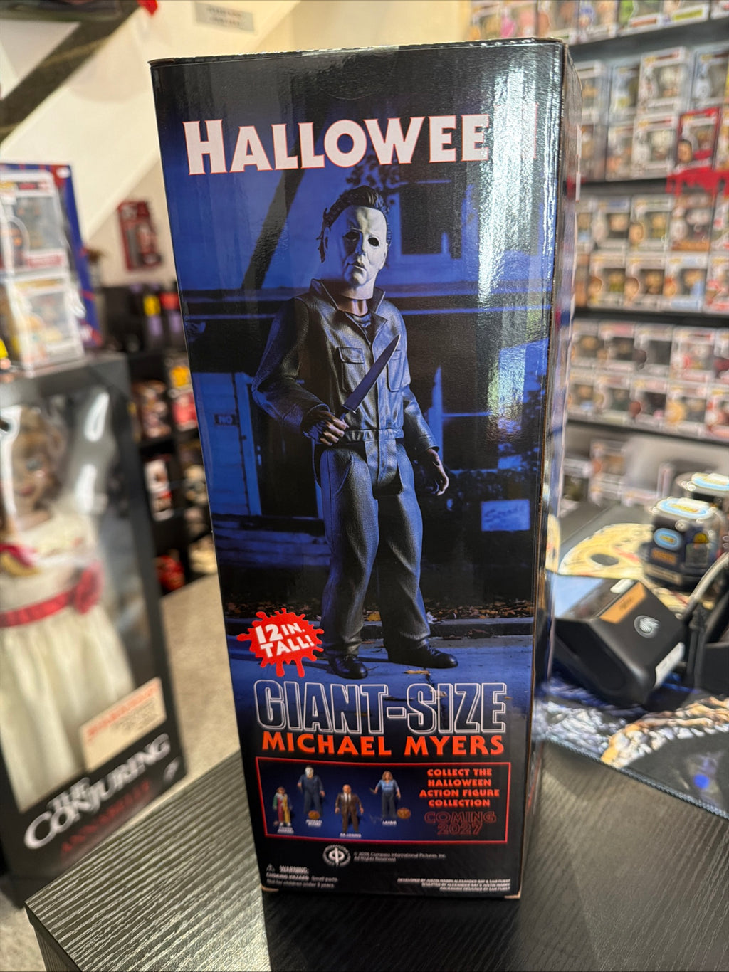 Trick Or Treat Studios Giant-Sized Michael Myers Halloween 12” Tall