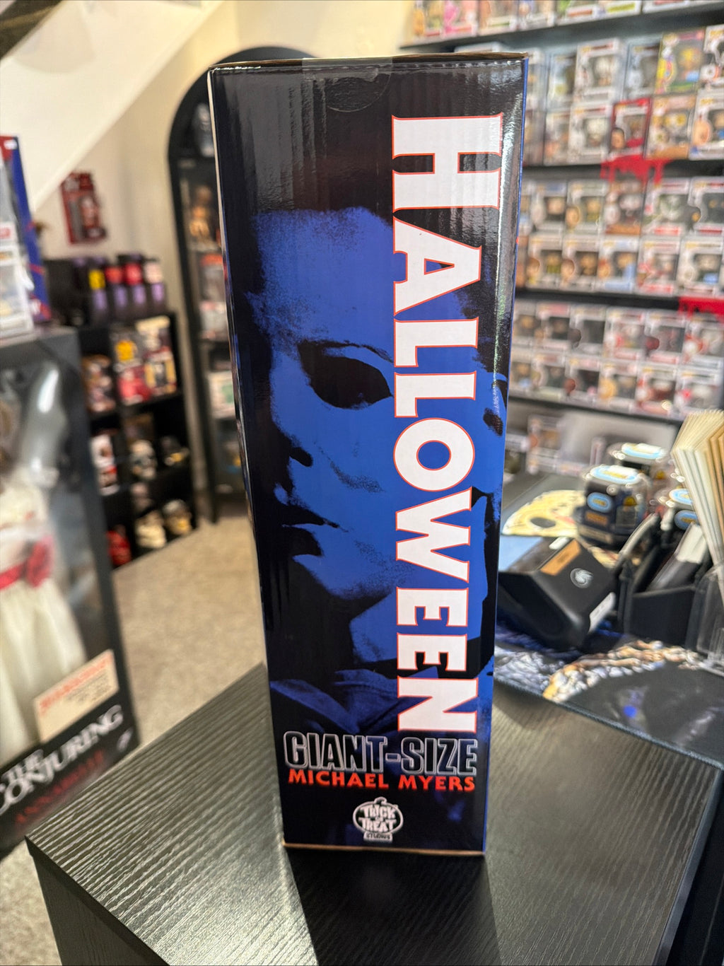 Trick Or Treat Studios Giant-Sized Michael Myers Halloween 12” Tall