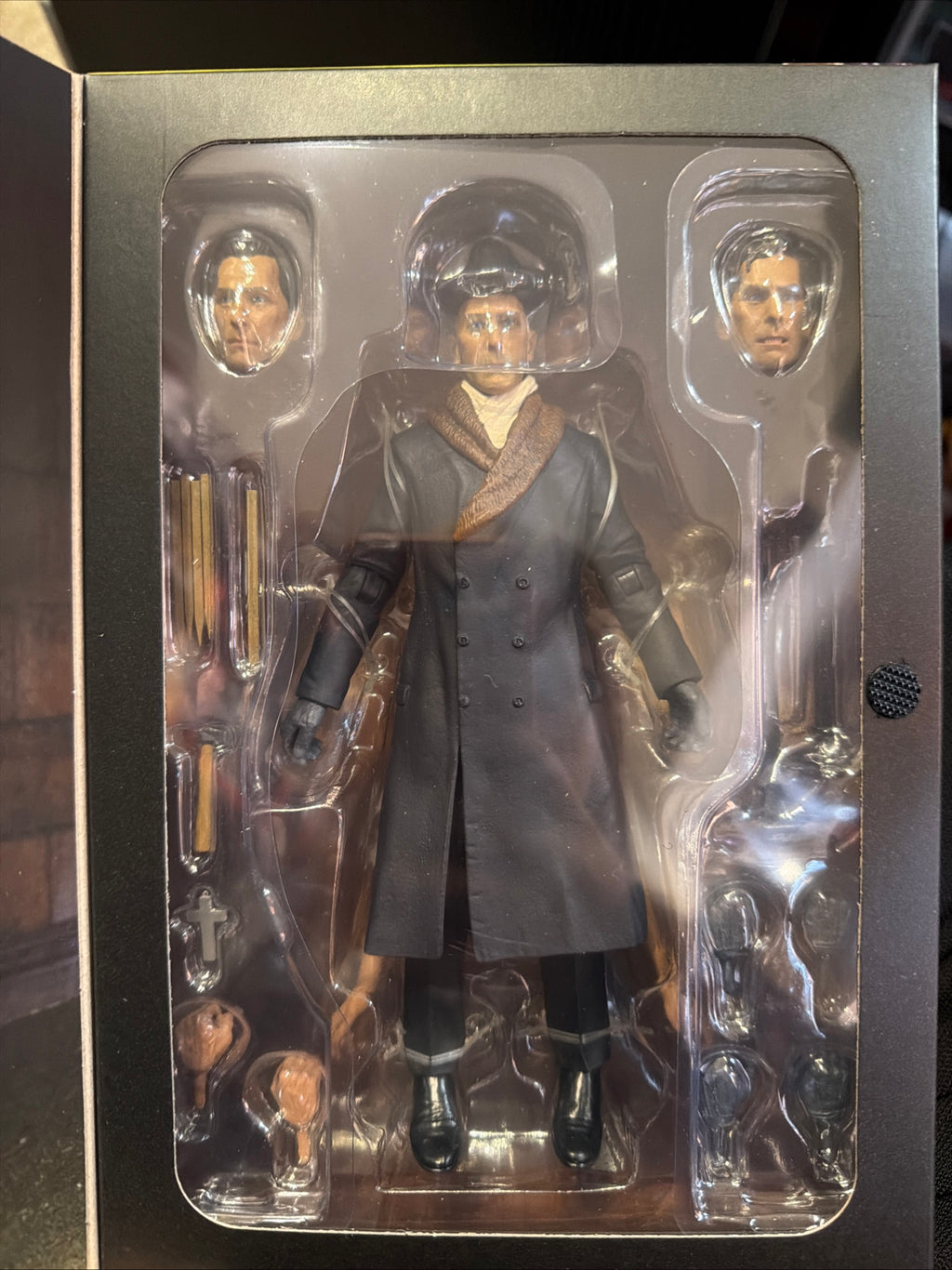 Neca Universal Monsters Horror Of Dracula Figure