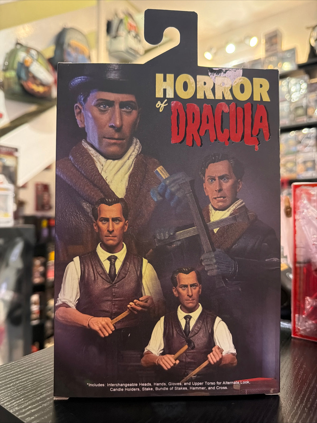 Neca Universal Monsters Horror Of Dracula Figure