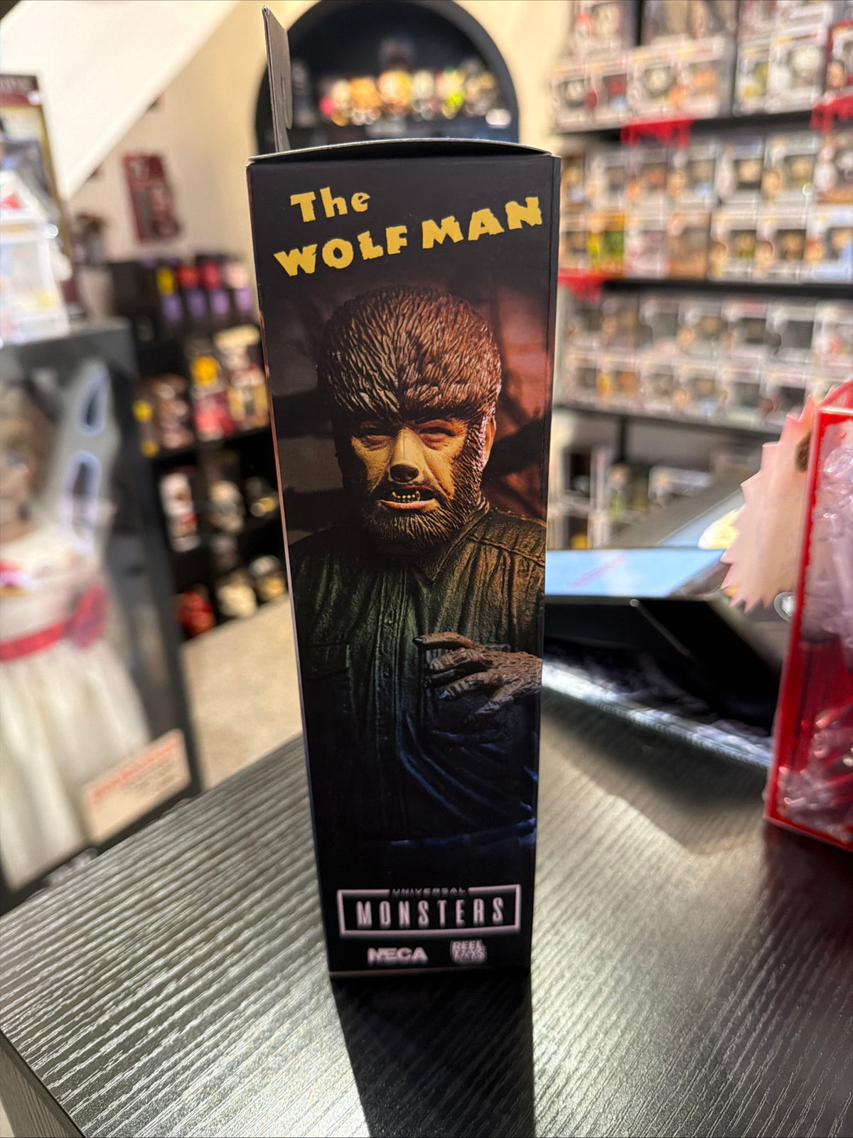 Neca Universal Monsters The Wolf Man Figure