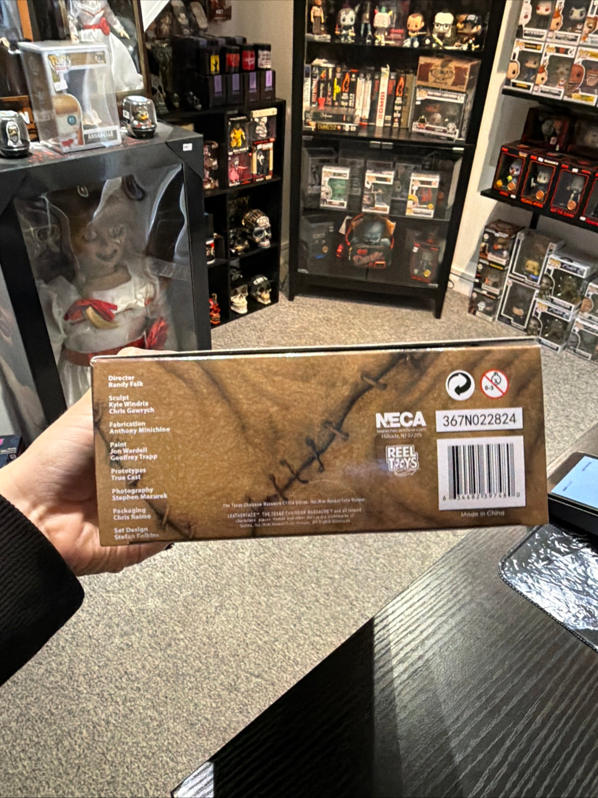 NECA The Texas Chainsaw Massacre Leatherface 7” Figure