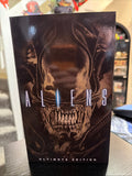 NECA Aliens Ultimate Brown Alien Warrior 7” Figure