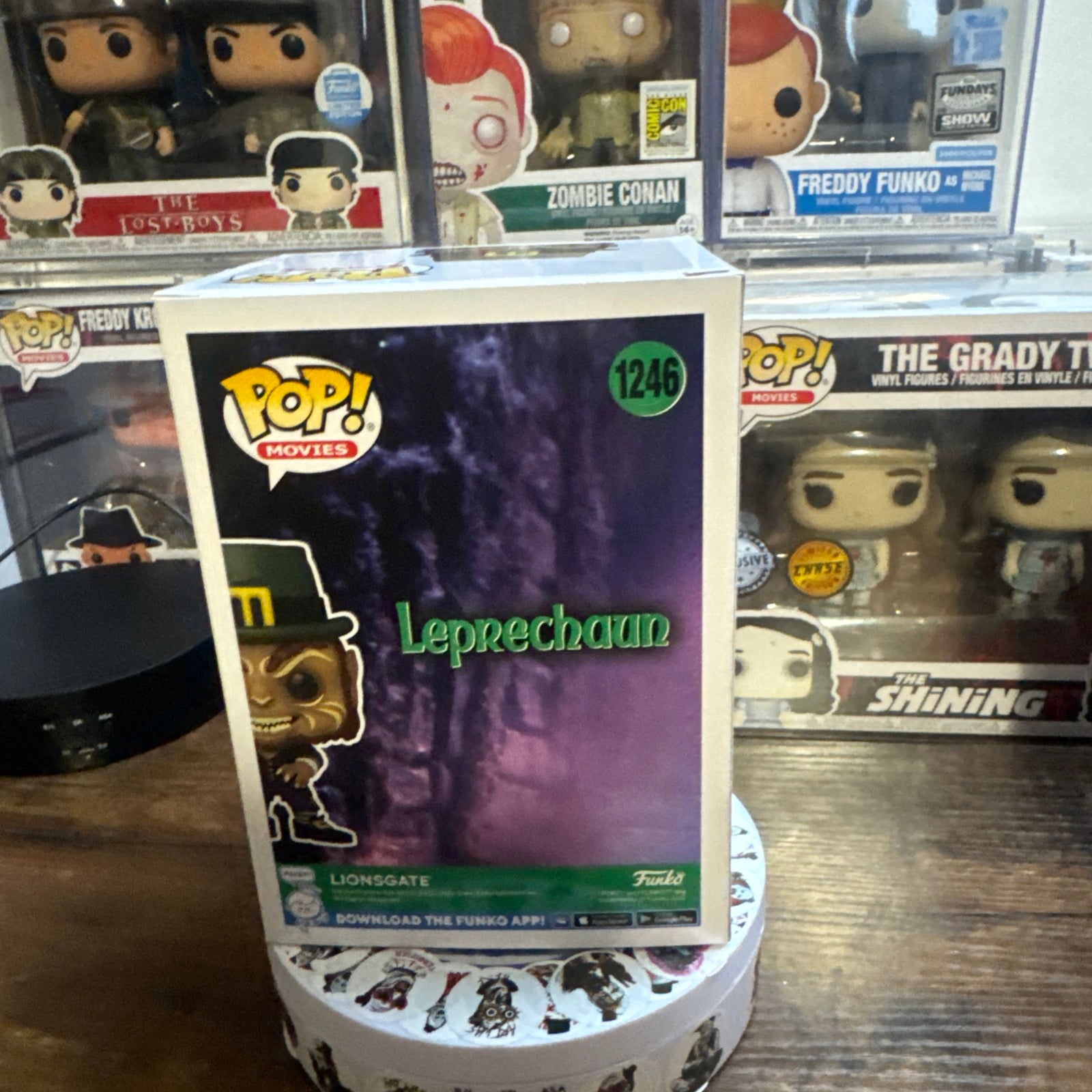 Vaulted Leprechaun #1246 Glow In The Dark