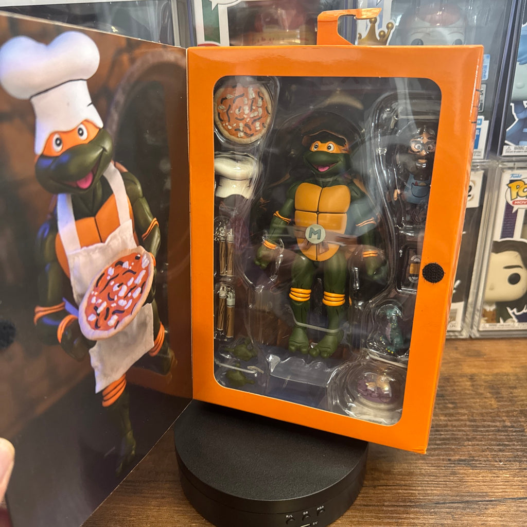Michelangelo 7” Figure Teenage Mutant Ninja Turtles TMNT Pizza Club
