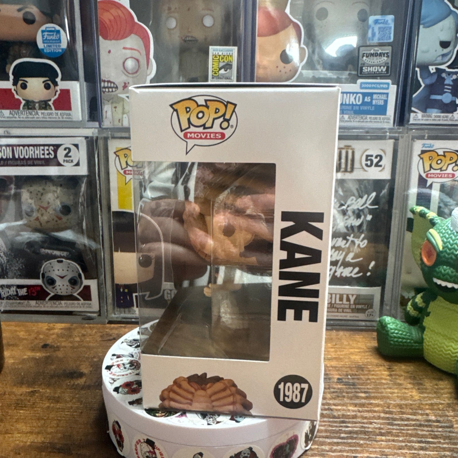 Kane #1987 Face Hugger Alien