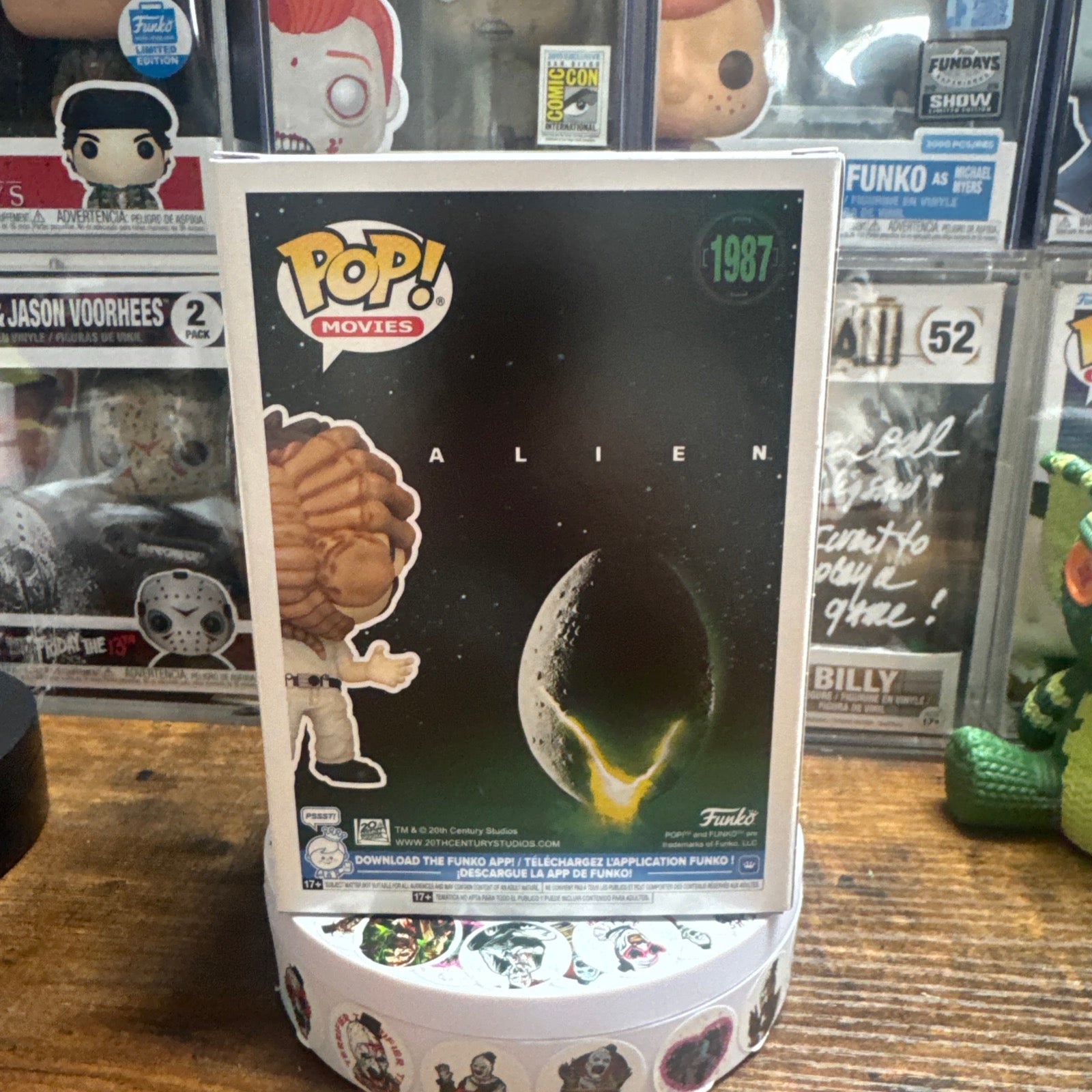 Kane #1987 Face Hugger Alien