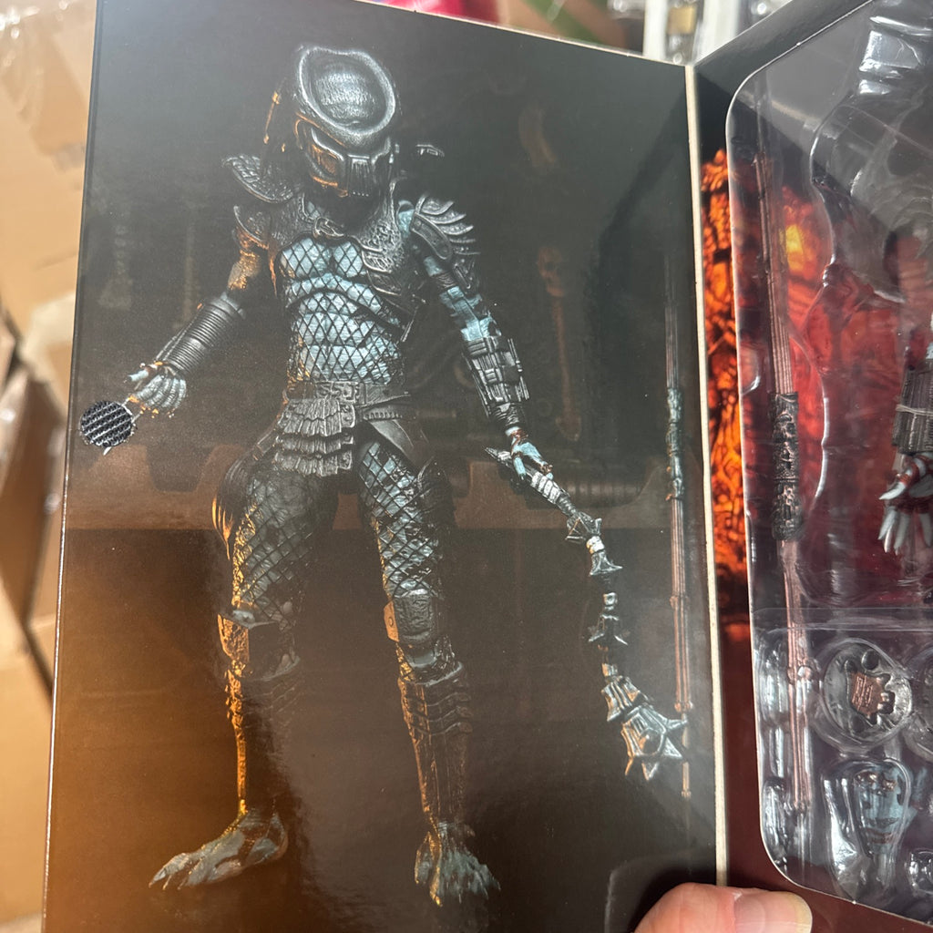 Ultimate Warrior Predator 7” Figure Predator 2