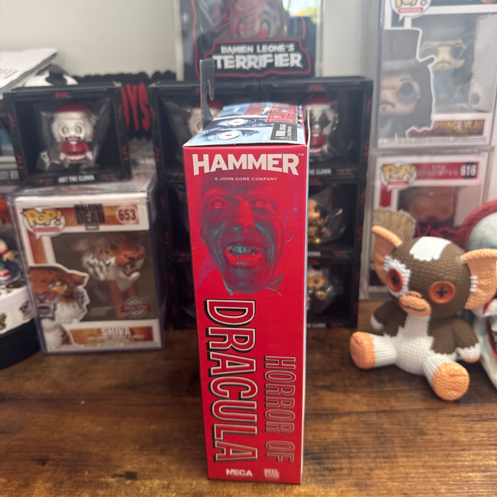 Ultimate Horror Of Dracula 7” Figure