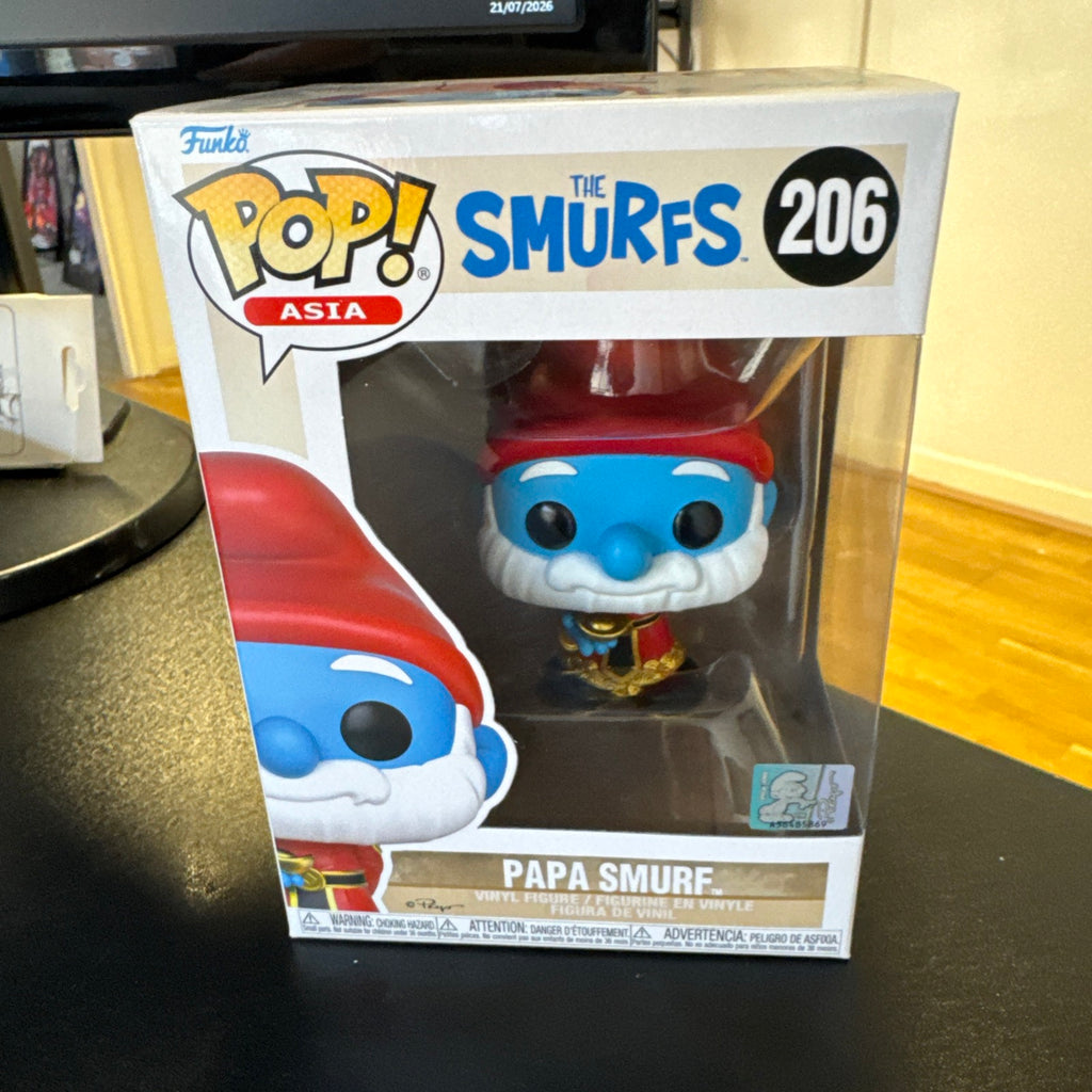 Vaulted Papa Smurf #206 The Smurfs Pop Asia