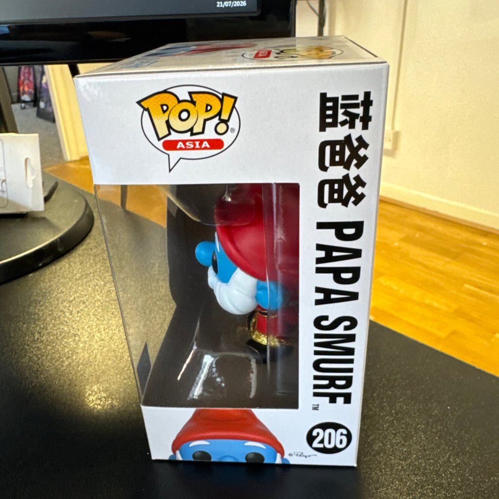 Vaulted Papa Smurf #206 The Smurfs Pop Asia