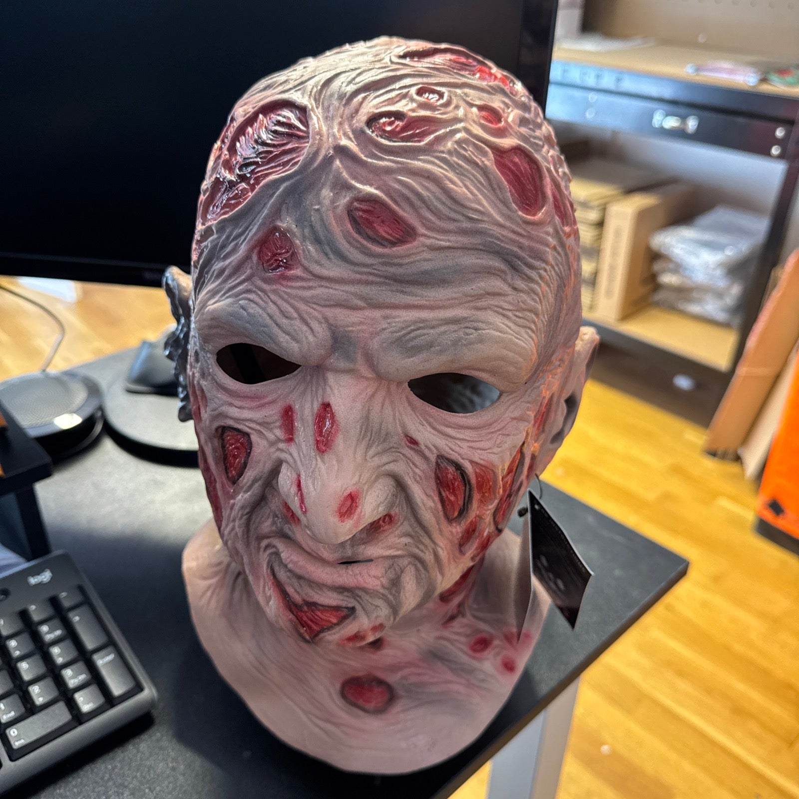 Trick or Treat Studios Latex Freddy Krueger Mask and Hat