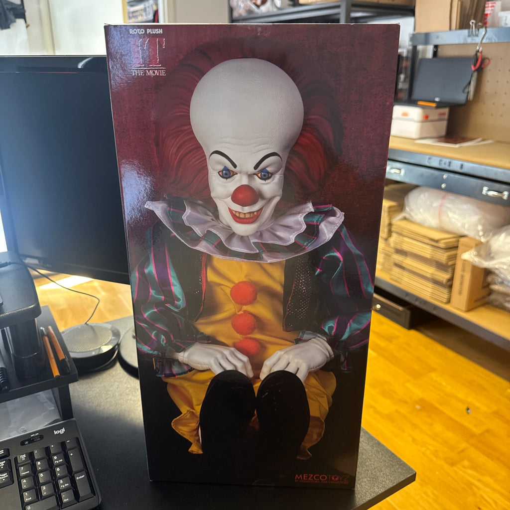 Mezco Pennywise Roto Plush 18” IT The Movie
