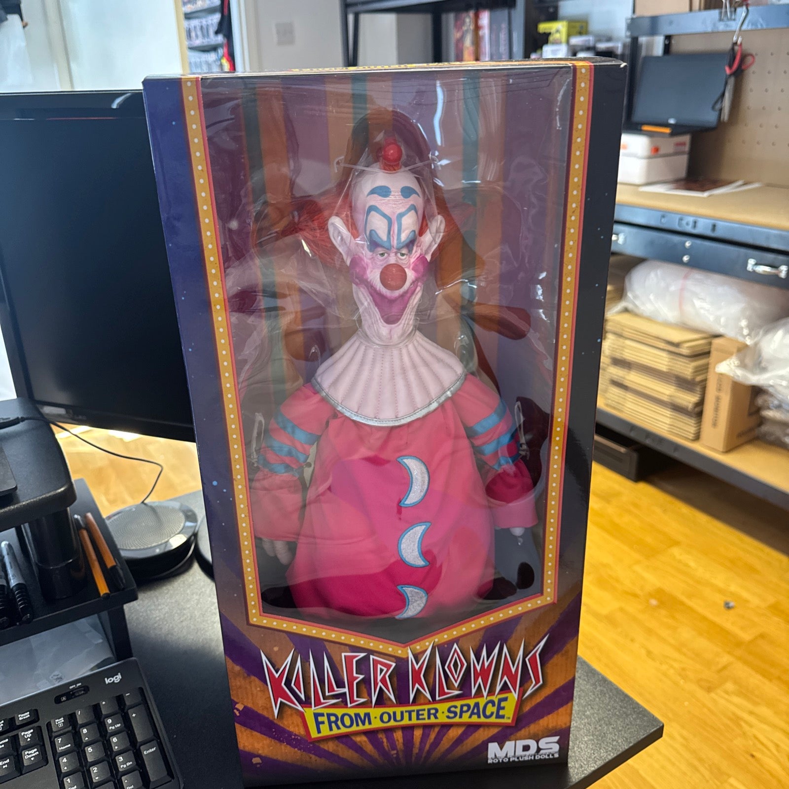 Mezco MDS Roto Plush Killer Klowns 18” Killer Klowns From Outer Space