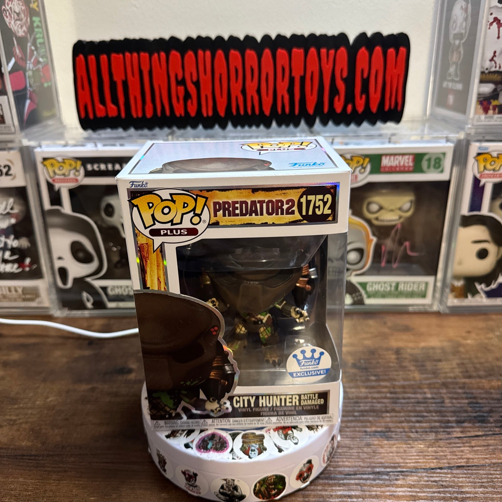 City Hunter #1752 Battle Damaged Predator 2