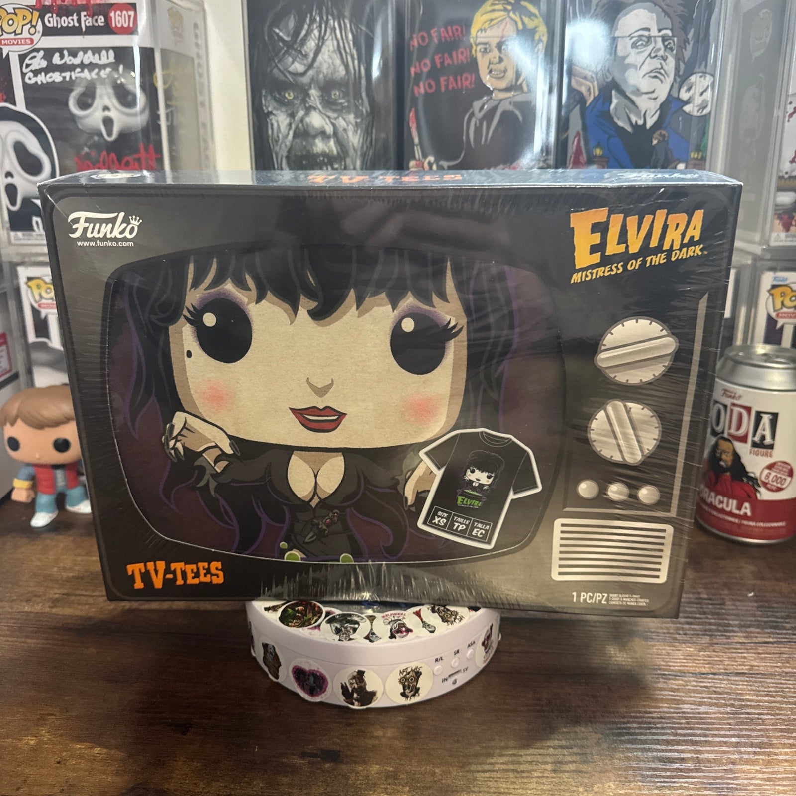 Funko TV Tees Elvira Mistress Of Darkness Size XS