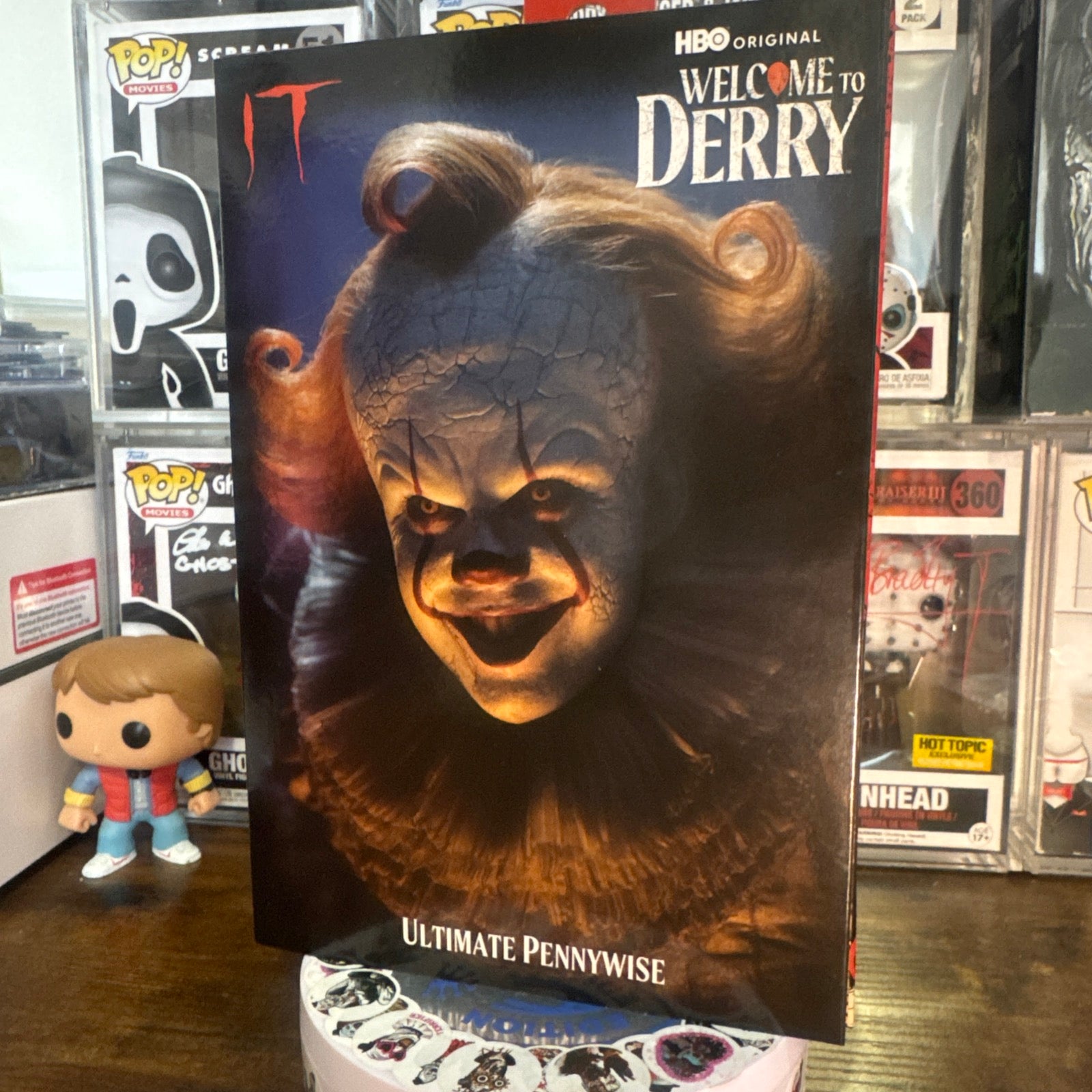 Ultimate Pennywise IT Welcome To Derry 7” Figure