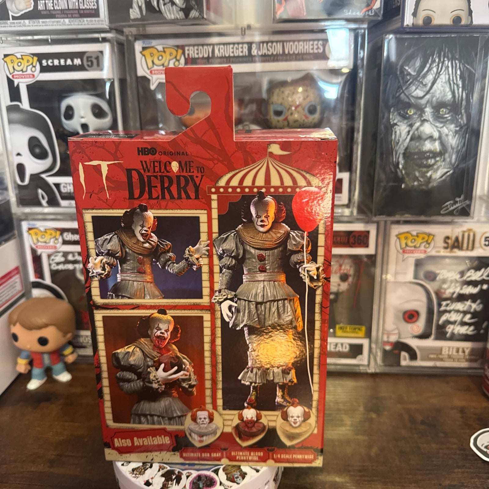 Ultimate Pennywise IT Welcome To Derry 7” Figure